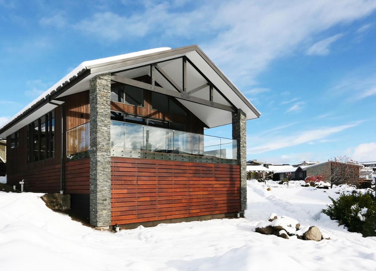 Lake Views At Antler Lodge レイク・テカポ エクステリア 写真